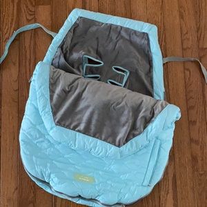 JJ Cole Bundle Me Car Seat/Stroller